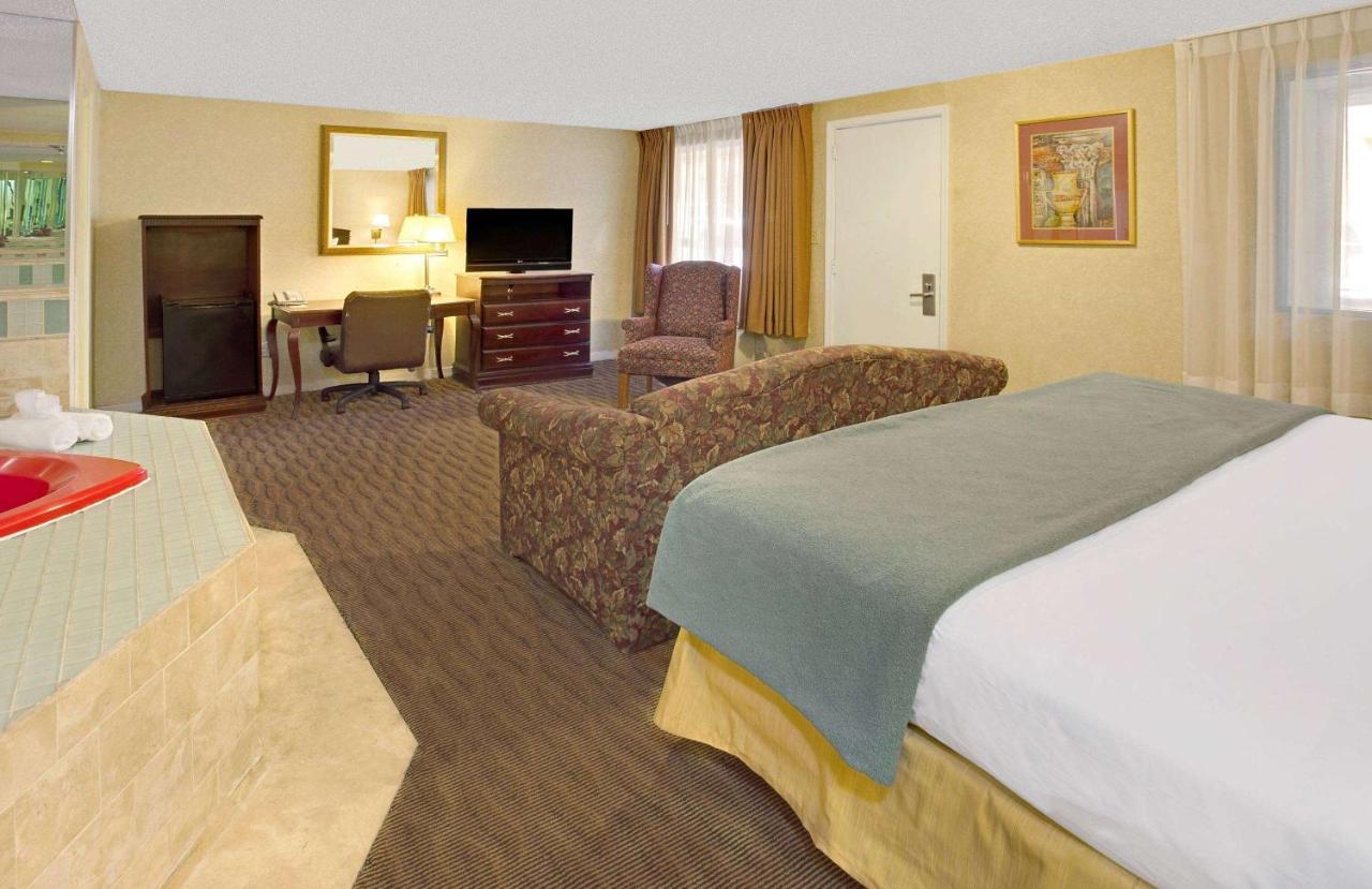 Days Inn By Wyndham Silver Spring Zewnętrze zdjęcie